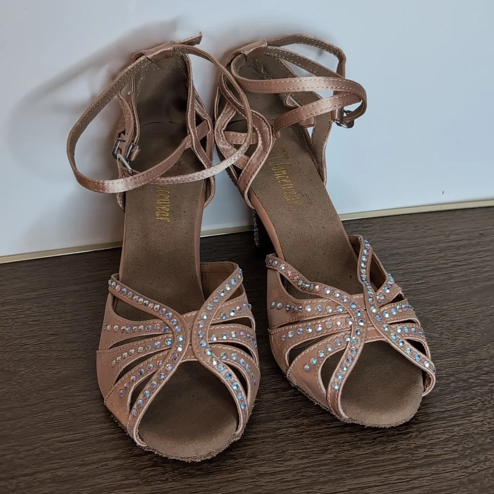 Nude Heels with Ankle Strap - Picture 5 of 9